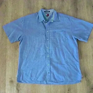 Vintage Tommy Hilfiger Light Blue Button-Up Men's Collared Dress Shirt Cotton